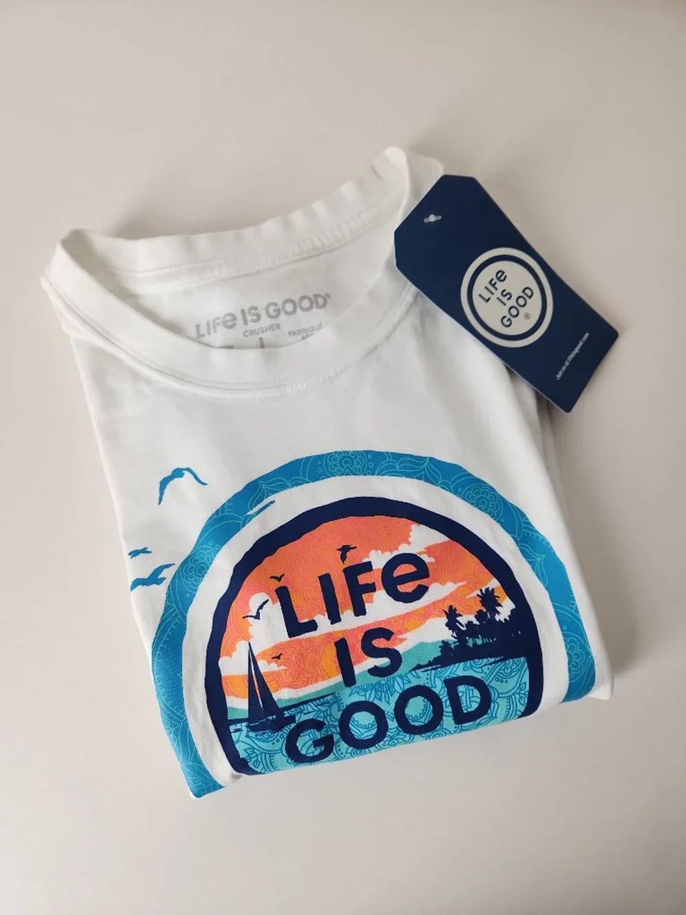 Life is Good Men's Crusher Tee short sleeve Cloud White Ocean Coin L NWT
